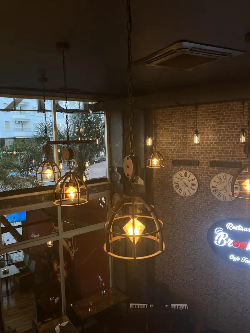 Delicious Brooklyn pizza with fresh ingredients